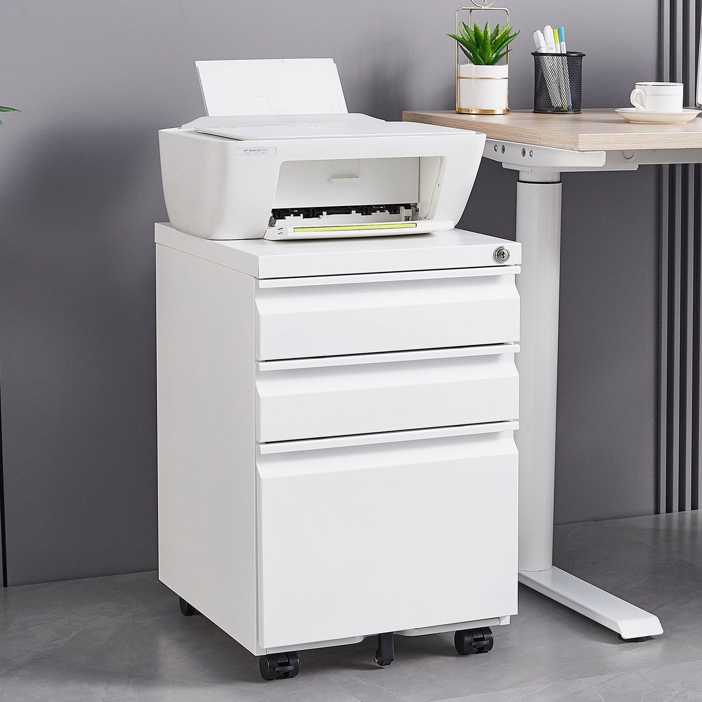 Contemporary Black 3 Drawer Mobile Filing Cabinet With Lock, Metal Office Storage For Legal / Letter Size