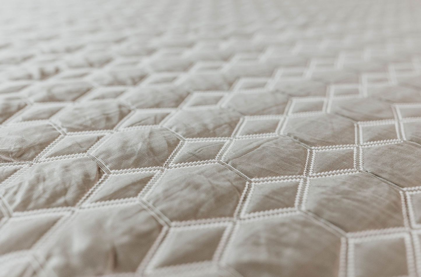 Copper Lux Hybrid - 12" Mattress With Copper Infused Contouring Memory Comfort Layer And Supportive Coil System