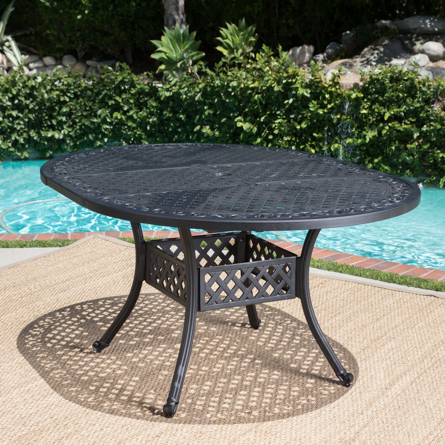 Outdoor Expandable Aluminum Dining Table With Latticework Details And Curvy Legs