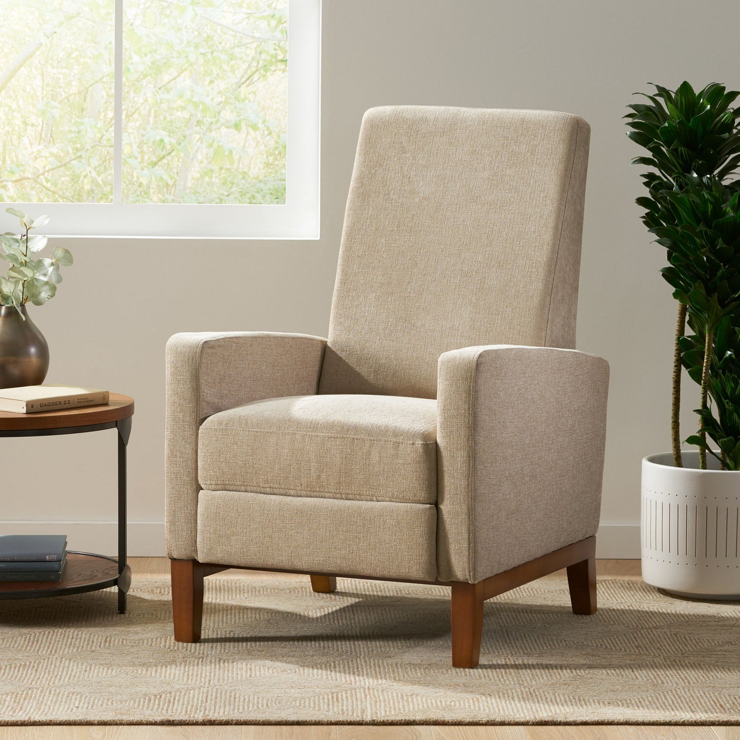 Contemporary Wide Manual Club Recliner