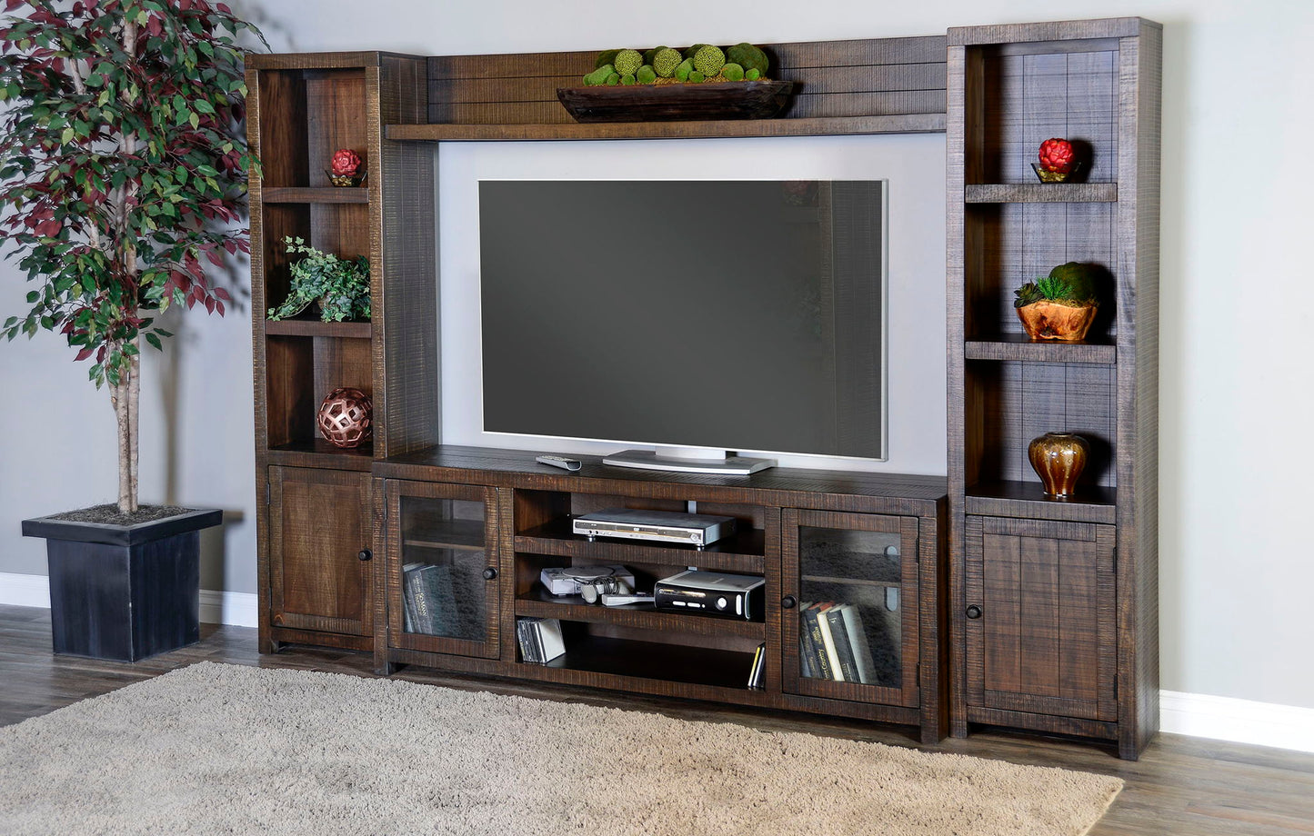 Homestead - Entertainment Wall - Tobacco Leaf