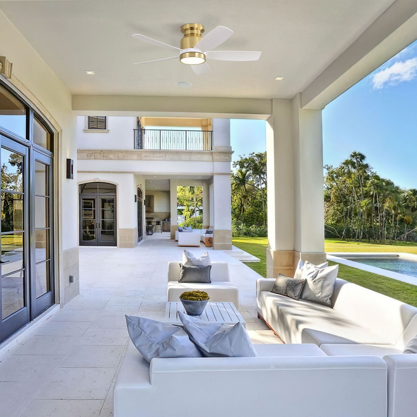 Flush Mount Ceiling Fan With LED Light 22W And Remote Control Blades / Body, DC Motor