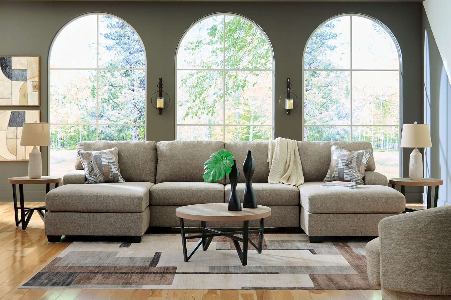 Newellen - Sectional