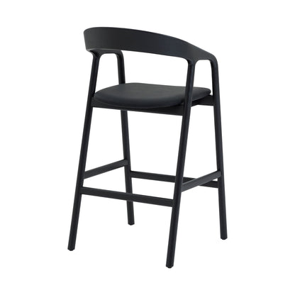 Apache - Stool