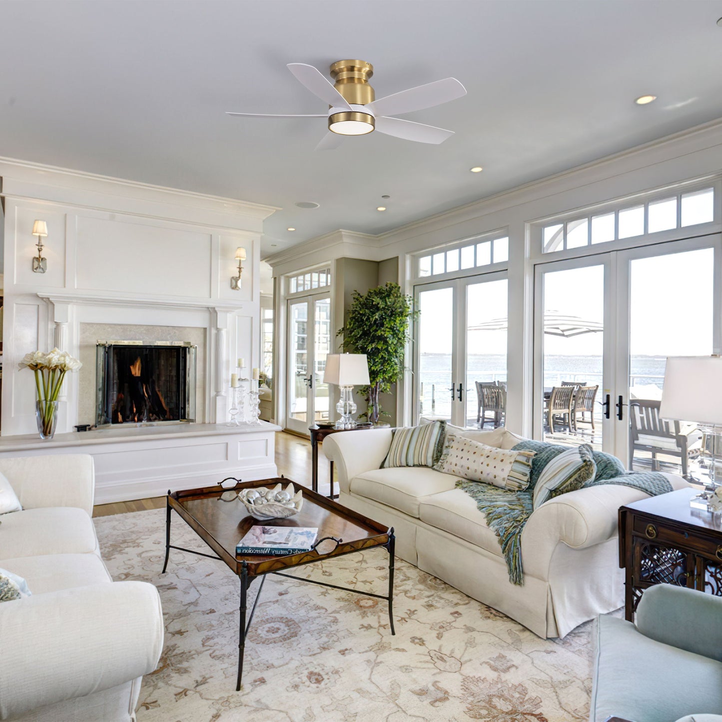 Flush Mount Ceiling Fan With LED Light 22W And Remote Control Blades / Body, DC Motor