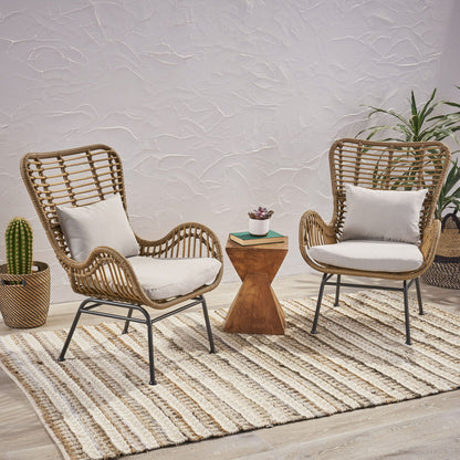 Modern Aesthetic Outdoor Rattan Accent Chair With Metal Legs